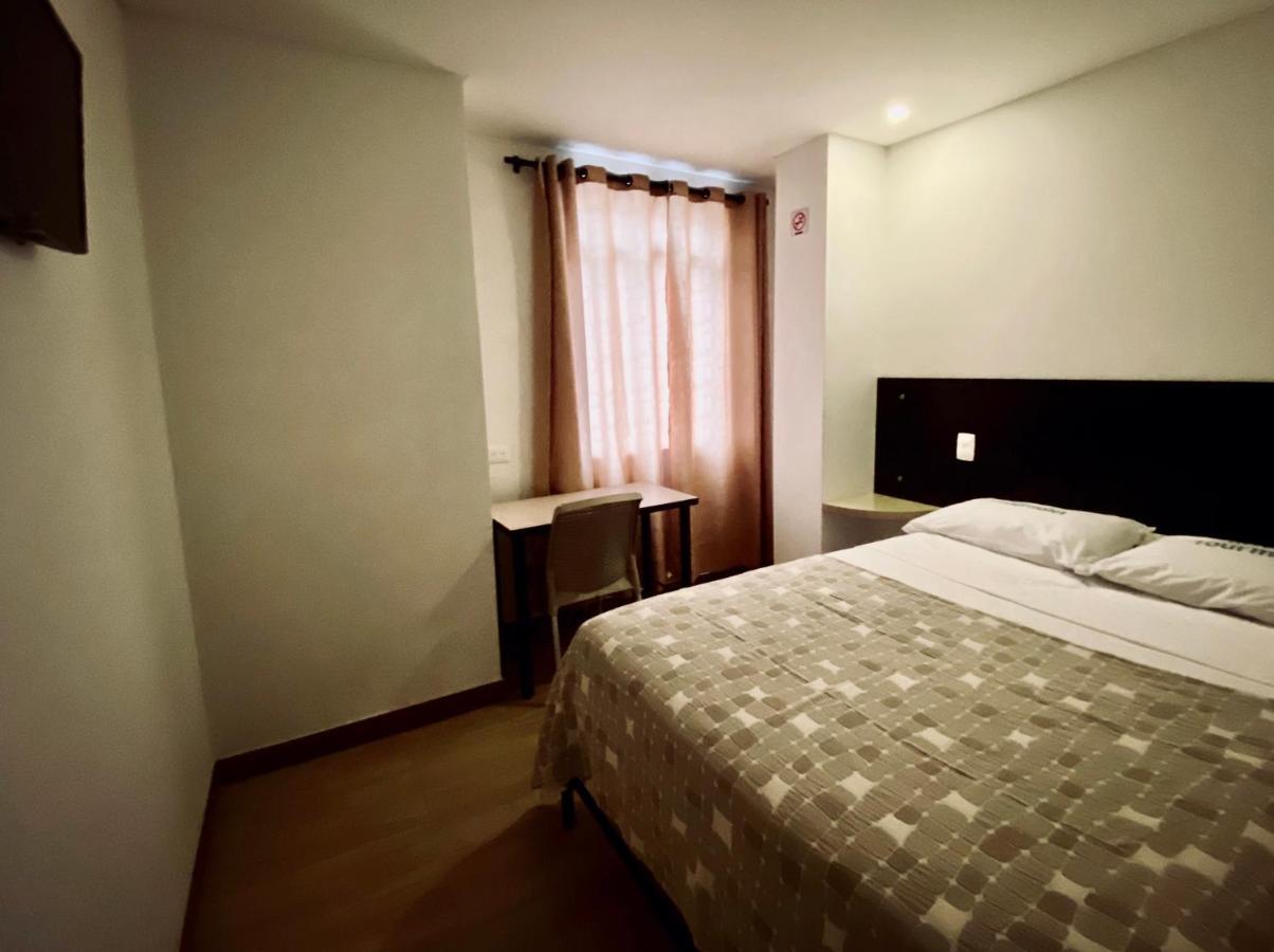 Hotel Tourmalet Cali Eksteriør billede