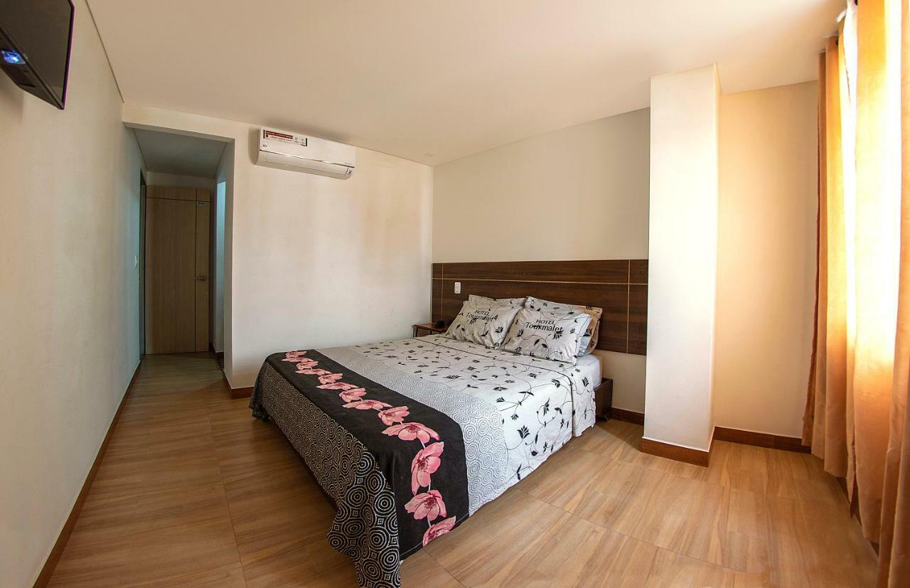 Hotel Tourmalet Cali Eksteriør billede